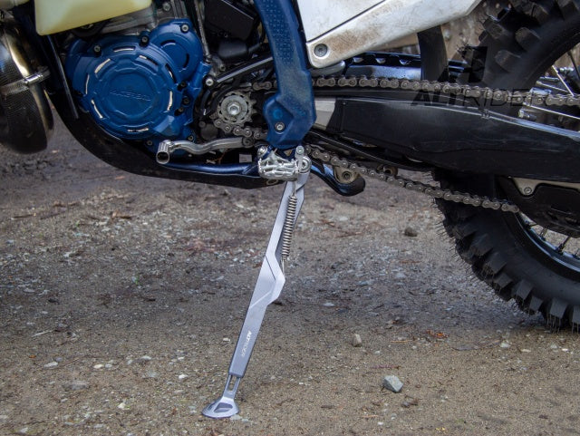 thumbnail interactive-video image 1 of Tusk Billet Aluminum Side Stand Kickstand Foot For KTM 690 Enduro & Husqvarna 701 - Anodized 1 of 2