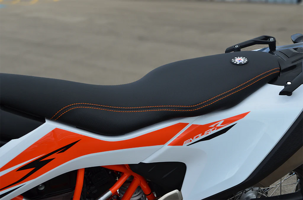 KTM 690 SMC-R ENDURO-R ERGO SEAT エルゴ シート Ergo Seat - 690 Enduro / SMC-R