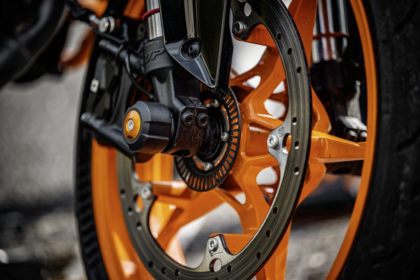 ブレンボ ブレーキパッド KTM RC DUKE 125 200 250 390 ブレンボ ブレーキパッド KTM RC DUKE 125 200 250 390|mercari