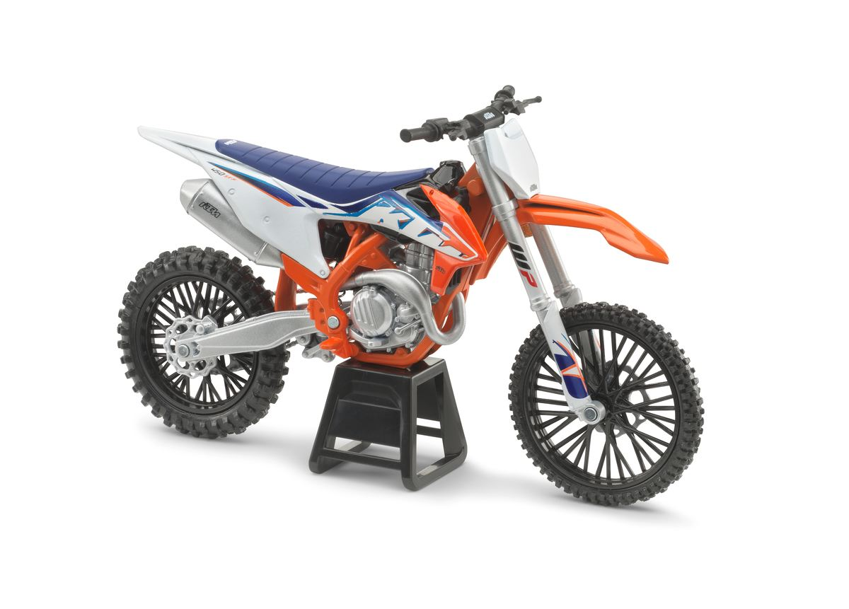 KTM 450 SX-F Model Bike MY22 - KTM Twins KTM 450 SX-F Model Bike MY22 - KTM Twins