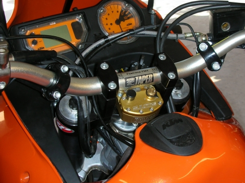 Scotts Complete Sub Mount Damper Kit with Triple Clamp KTM 640 Adventure R 2005-2008